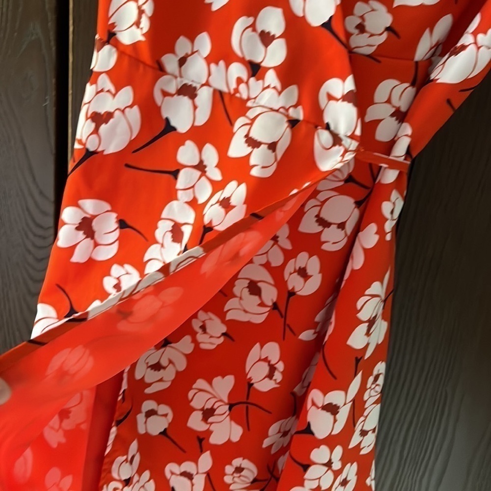 Pink Martini red with white flowered wrap around dress. Size XS - Picture 2 of 7
